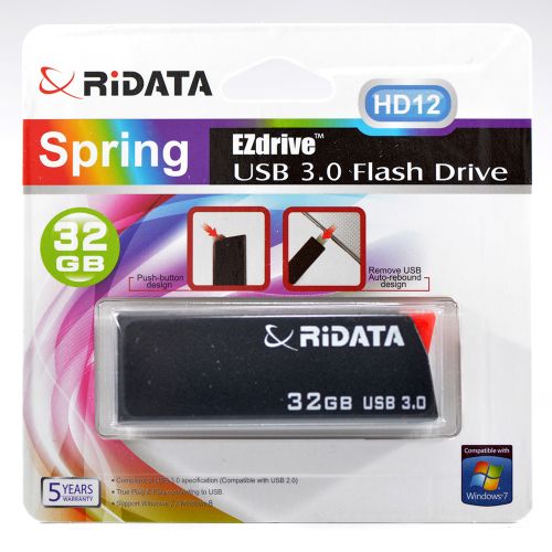 7-Memorie-USB3-|-RiDATA-|-32GB-|-model-HD12_-NEGRU