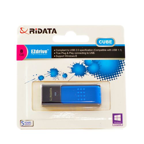 7-Memorie-USB2-|-RiDATA-|-8GB-|-model-RID50-|-negru~albastru