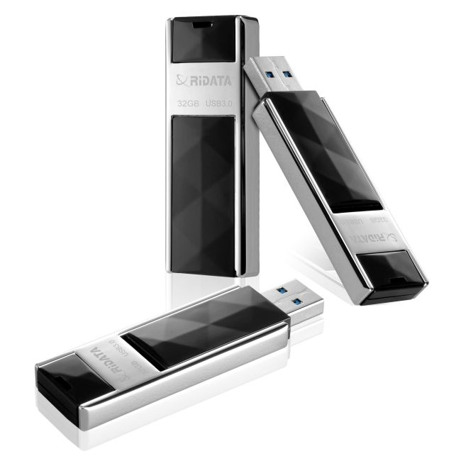 Memorie USB3 | RiDATA | 32GB | model HD9, NEGRU-1