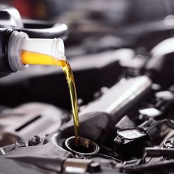 Uleiul de motor. Care sunt tipurile de ulei și după ce criterii îl alegem?-img